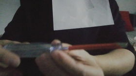 拆感應(yīng)測(cè)電筆,看看內(nèi)部做工和原理,有沒(méi)有那么好用